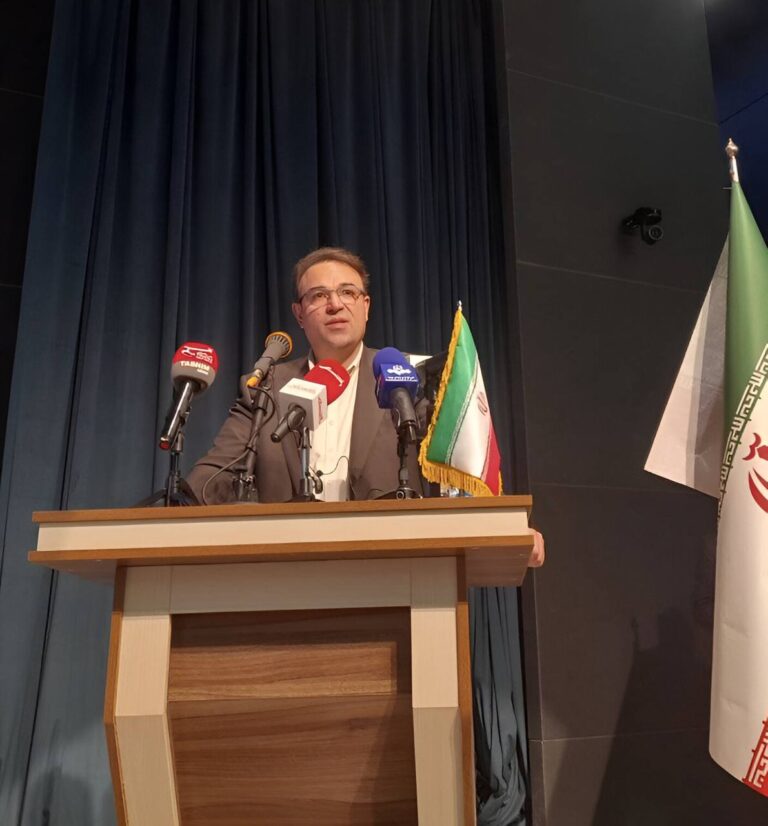 آئین افتتاح فارمکس۲۰۲۵ | در حل مسائل دارو جدی هستیم