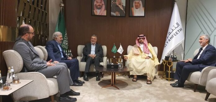 وزیر بهداشت ایران به عربستان رفت