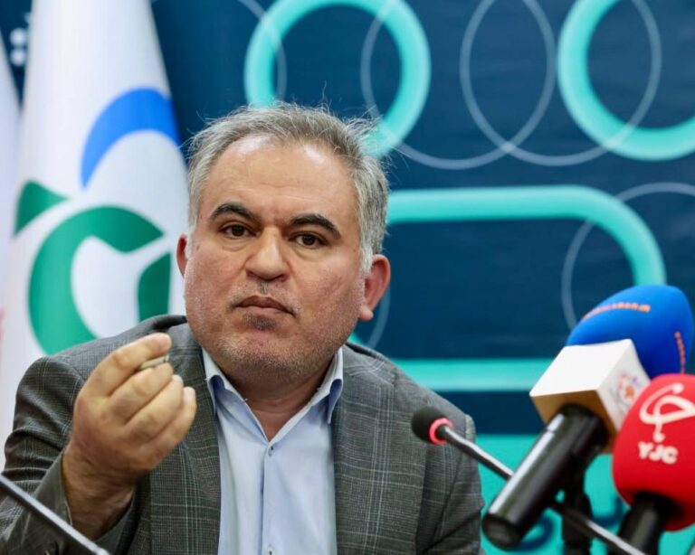 ارز تامین نشود زمستان کمبود آنتی‌بیوتیک خواهیم داشت