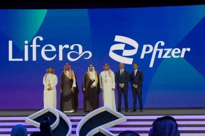 تفاهمنامه فایزر و لیفرا برای توسعه تولید دارو در عربستان سعودی در راستای چشمانداز ۲۰۳۰